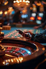 Người dùng Việt Nam thao tác đăng ký tài khoản 13 win 11 trên mobile